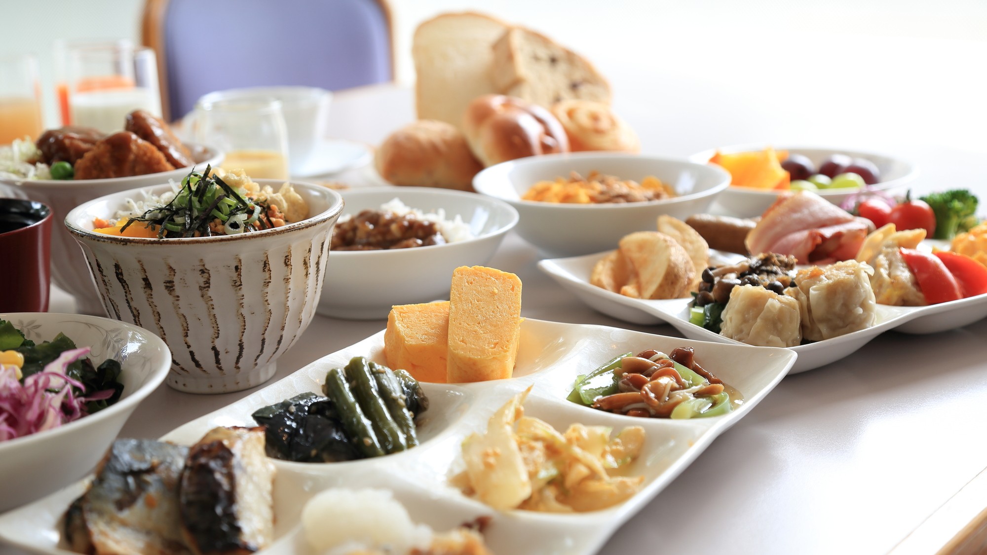 朝食ブッフェ盛り付けイメージ