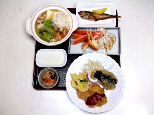 【夕食付】夜はホテルでゆっくりしたい人に！お得な日替わり定食をどうぞ