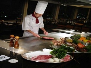 【２食付】【平日限定】【鉄板焼八景】黒毛和牛100％のおいしさ！葉山牛ハンバーグコース