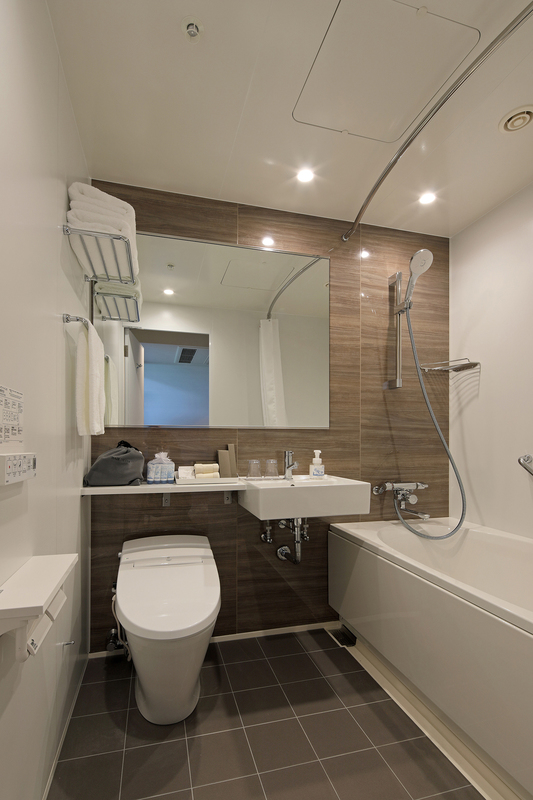 テラスルーム・バストイレ