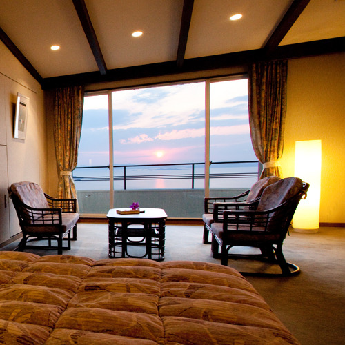 r_Sunset Western-style room