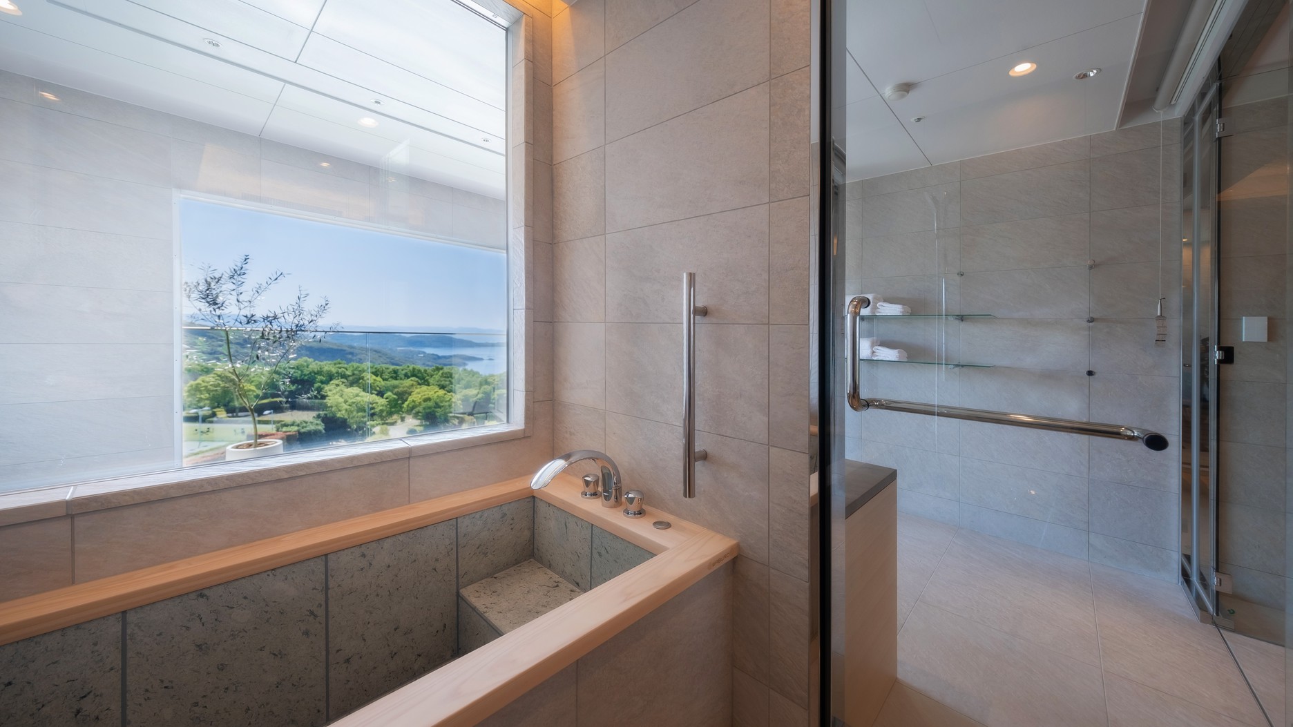 【エグゼクティブフロア】テラススイート　ビューバス　コネクト