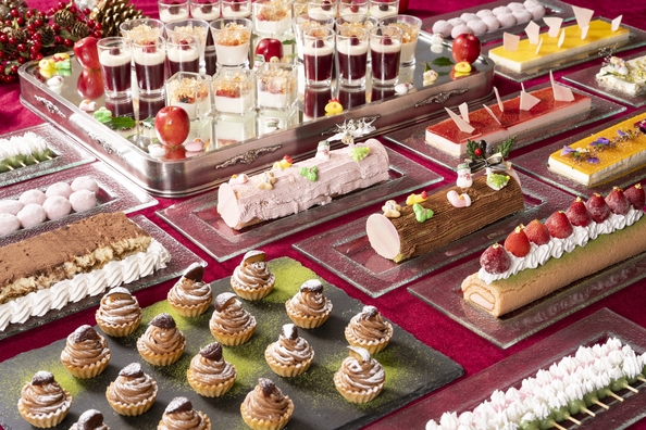 ●【12/1~12/25限定】ローストチキン＆デザートで楽しむXmasディナーバイキング＜特典付き＞