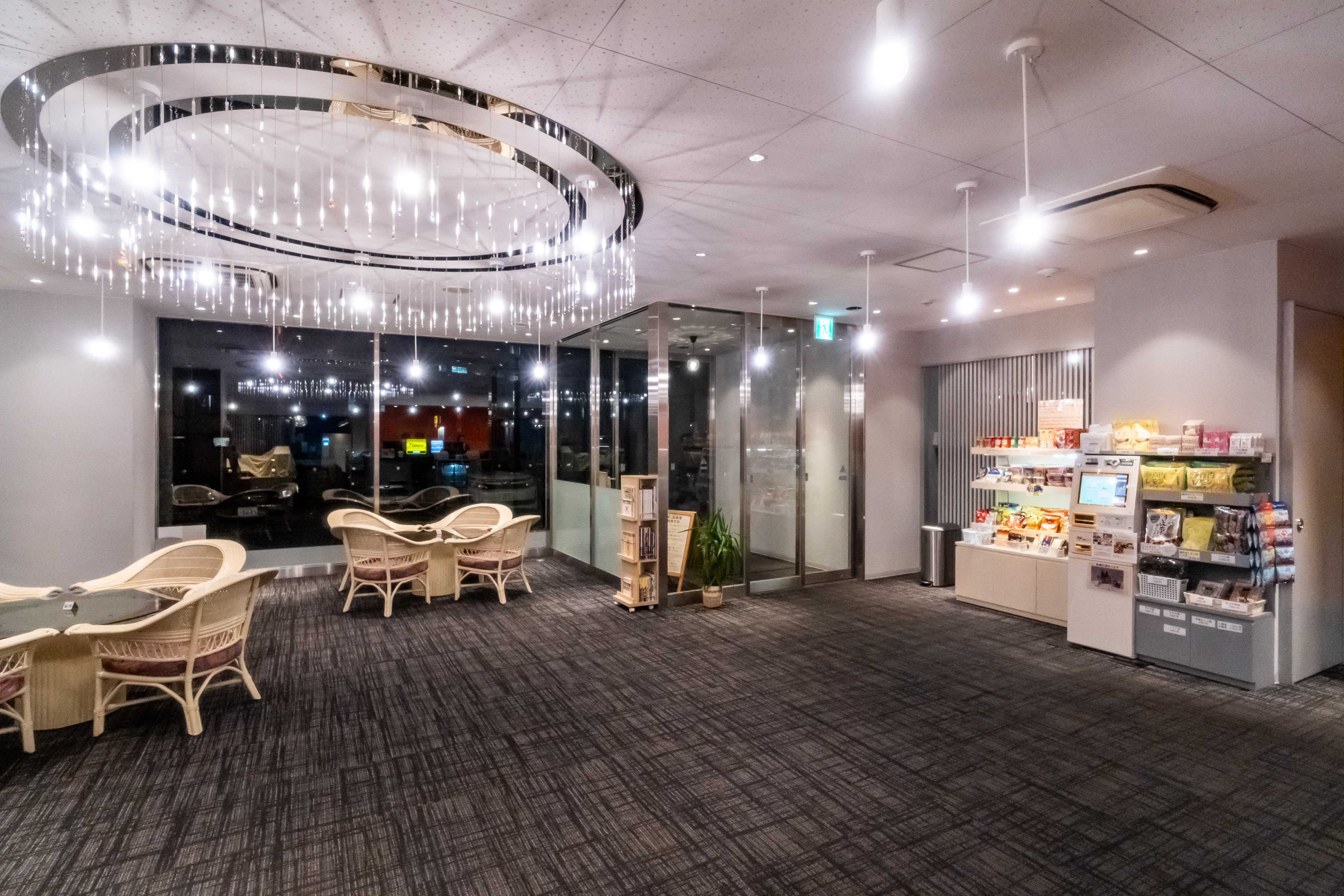 フロントロビー