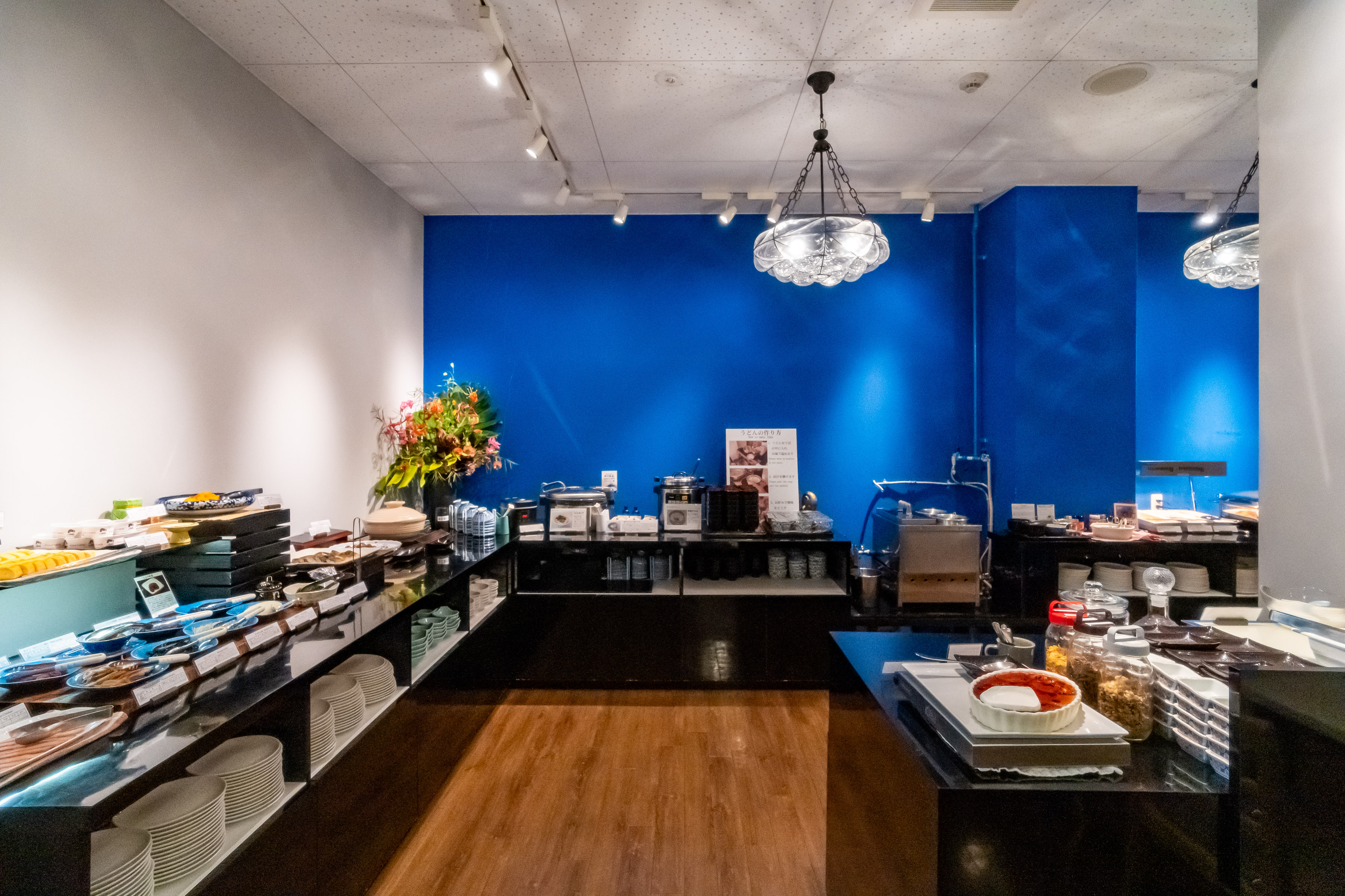 朝食バイキング