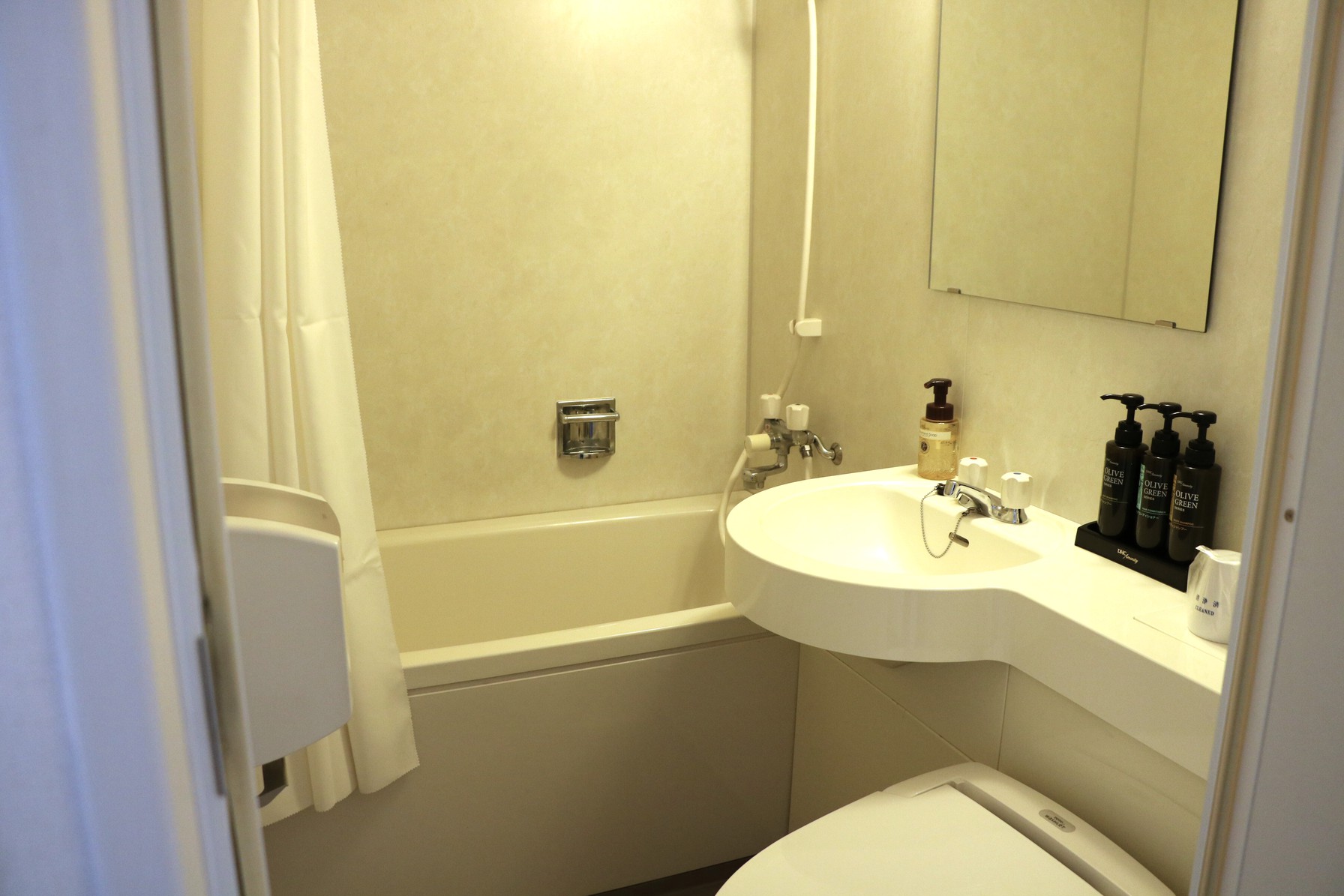 シングルルームSA7 トレインビュー(ユニットバス)