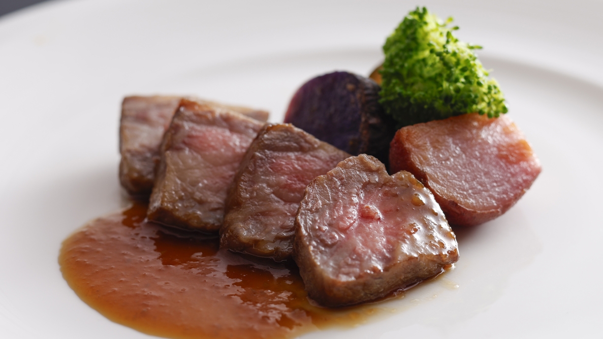 専有露天風呂付特別客室≪別邸 蒼空 -SOLA- グランデツイン≫／レストラン食