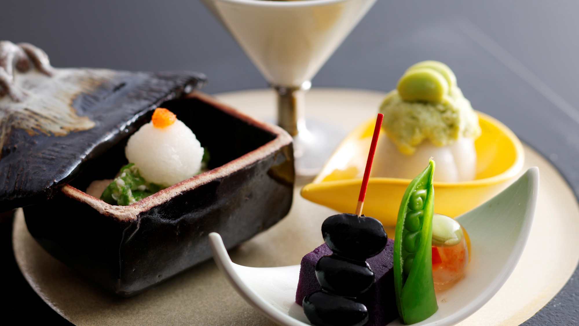 肉の横綱「伊賀牛すき焼き」と季節の逸品を堪能◆温泉・食事・赤目の滝を満喫…！伊賀牛すき焼き会席