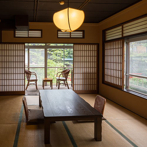 本館6人までご宿泊できる部屋