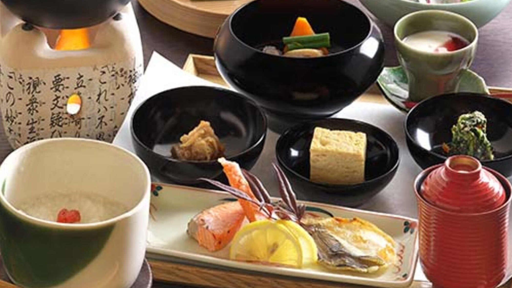 【人気Ｎｏ．1】贅と心づくし。旬を楽しむ「季節の会席」 [佳松亭スタンダード］