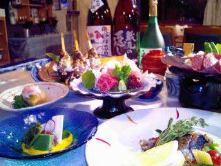 かけ流し温泉でゆったりと！メインは飛騨牛朴葉ステーキ！