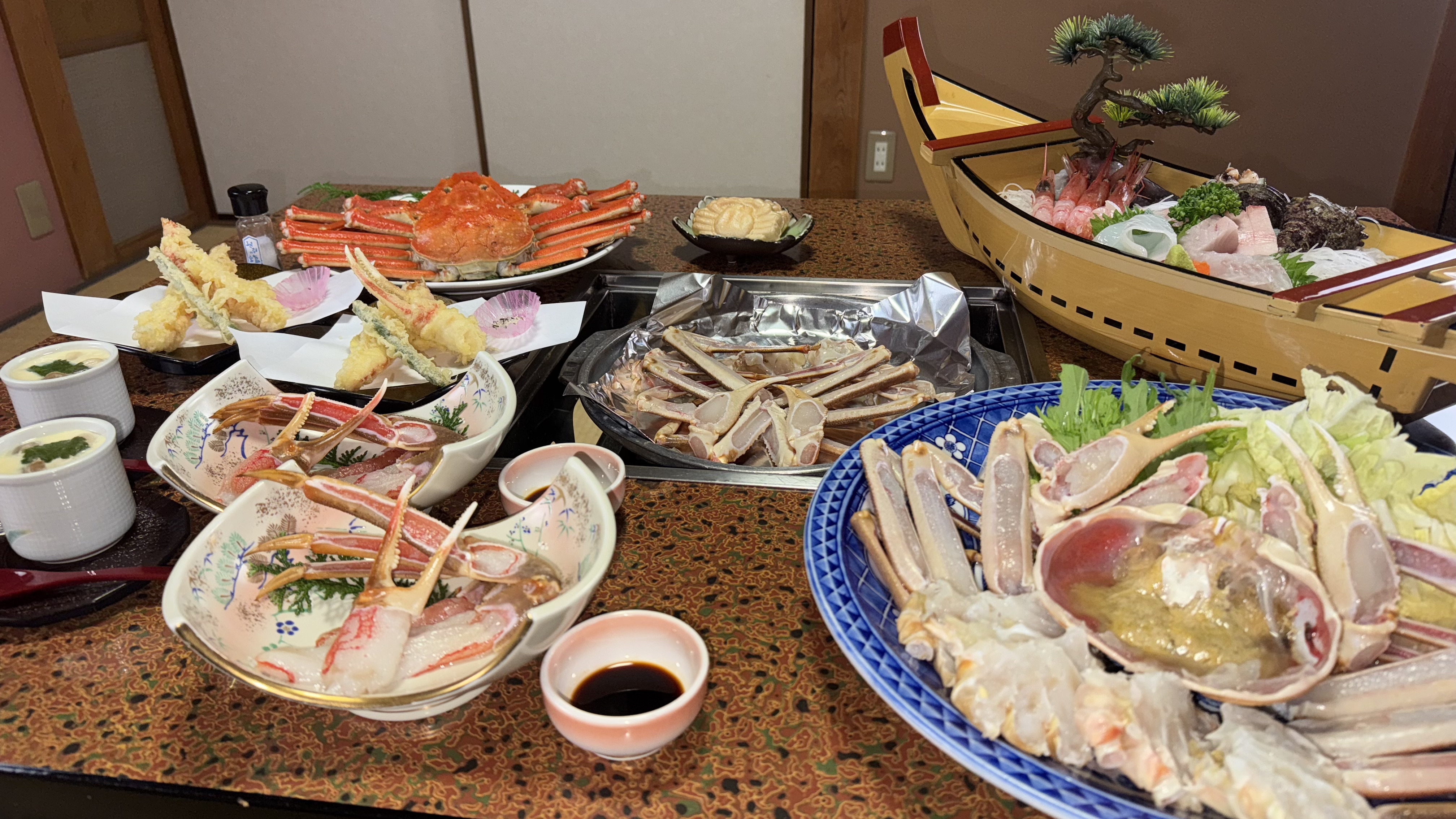 カニフルコース全体写真