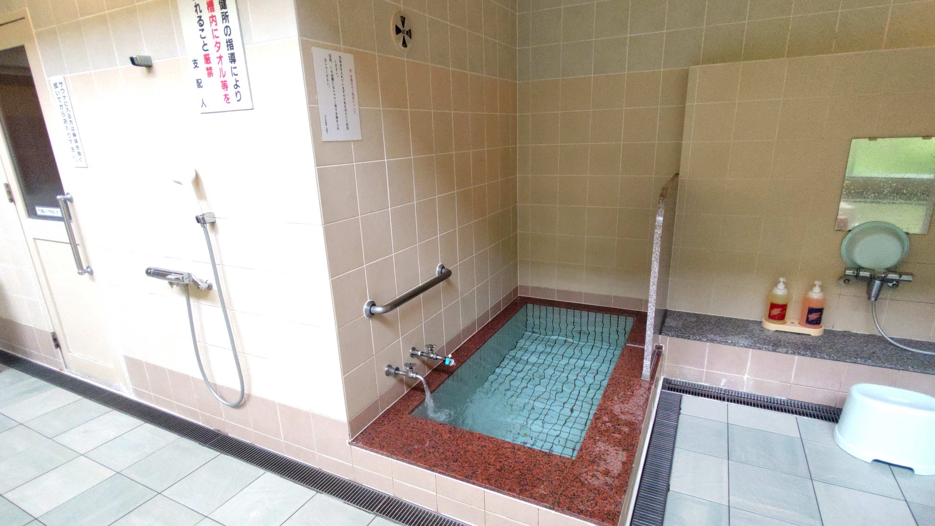 ◆国道40号沿いで好アクセス＆広々平面駐車場♪気軽に温泉＆サウナ旅が楽しめる食事なしプラン【素泊り】