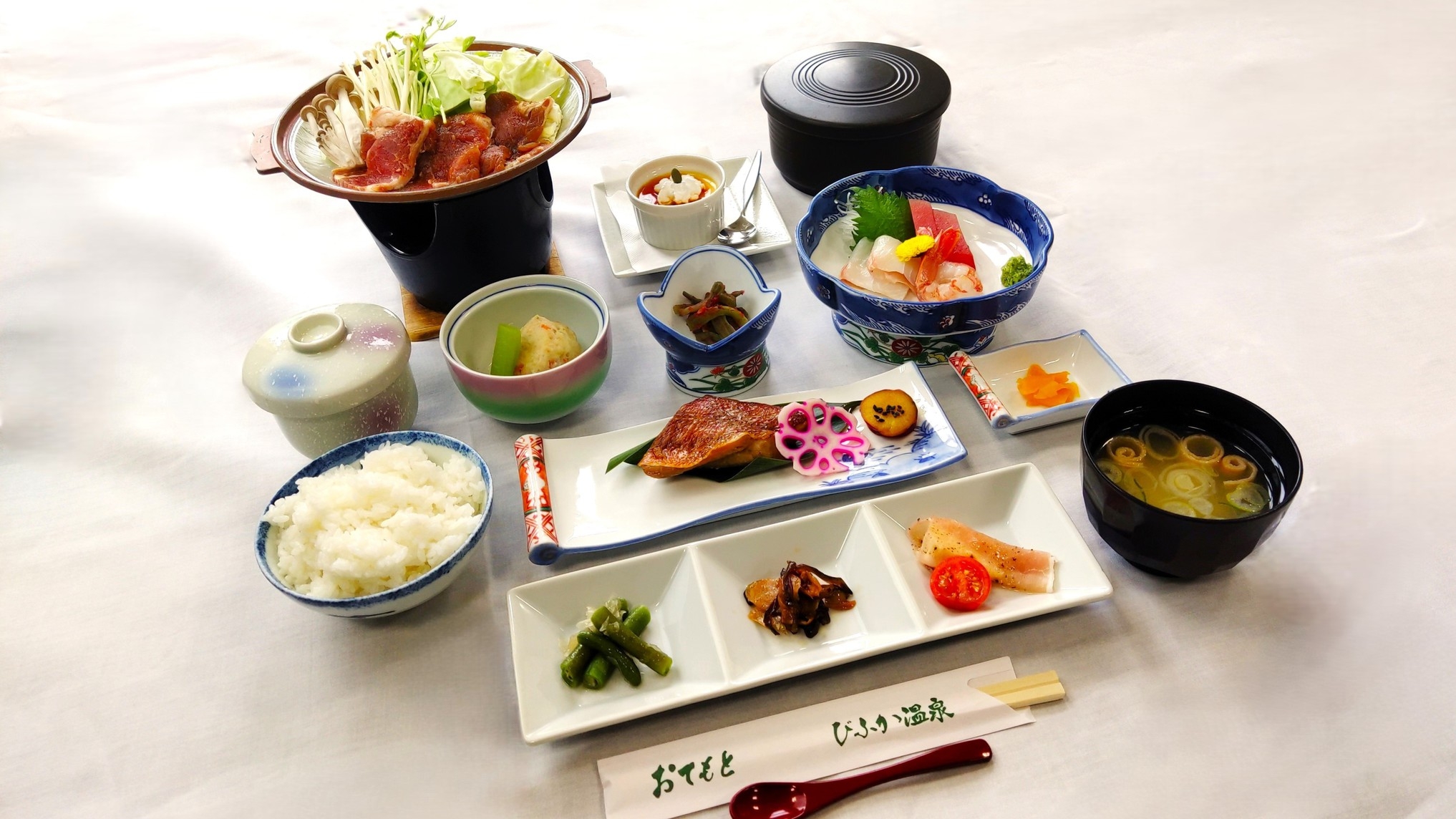 ◆天然温泉＆サウナで日頃の疲れをリフレッシュ♪夕食は地元山海の幸が楽しめるびふか御膳【夕朝食付】