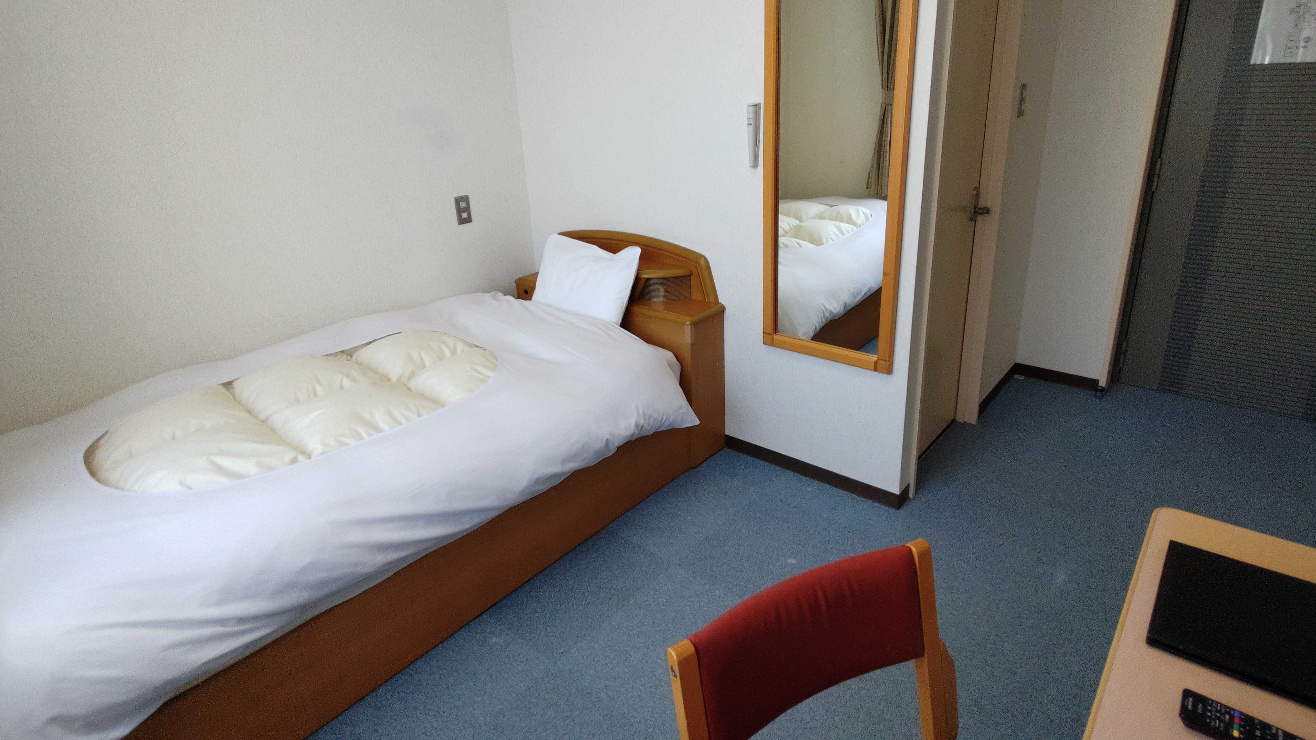 ◆【禁煙】洋室シングルルーム（バスなし・トイレ付）／12～14㎡