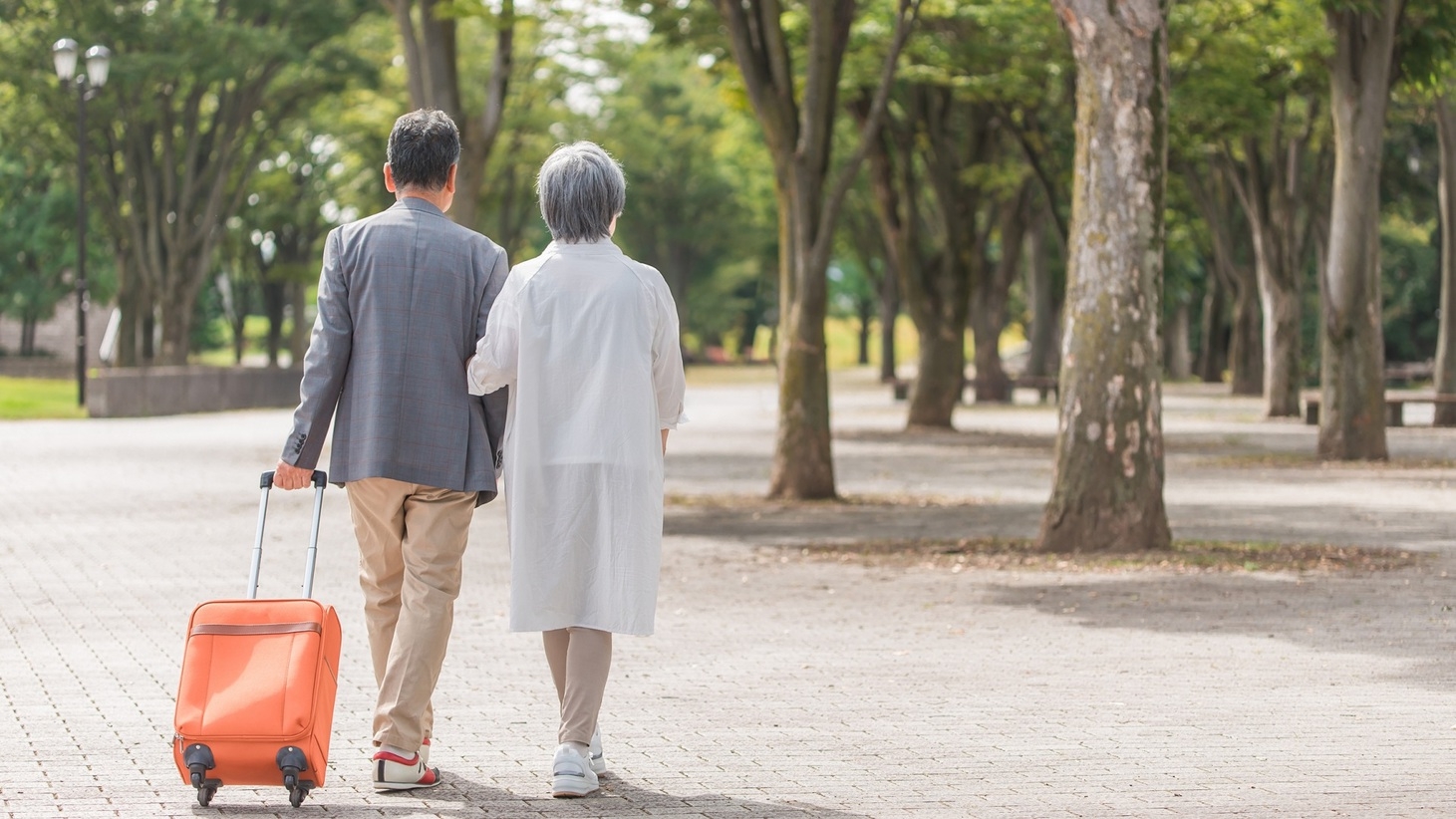 【60歳以上限定】大人のご褒美旅。少量美味会席＆選べる1杯付