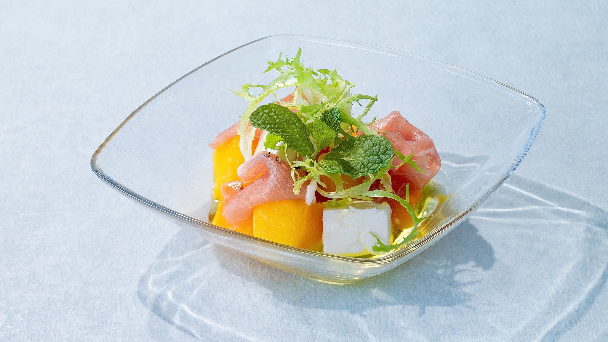 プールサイドパーラー