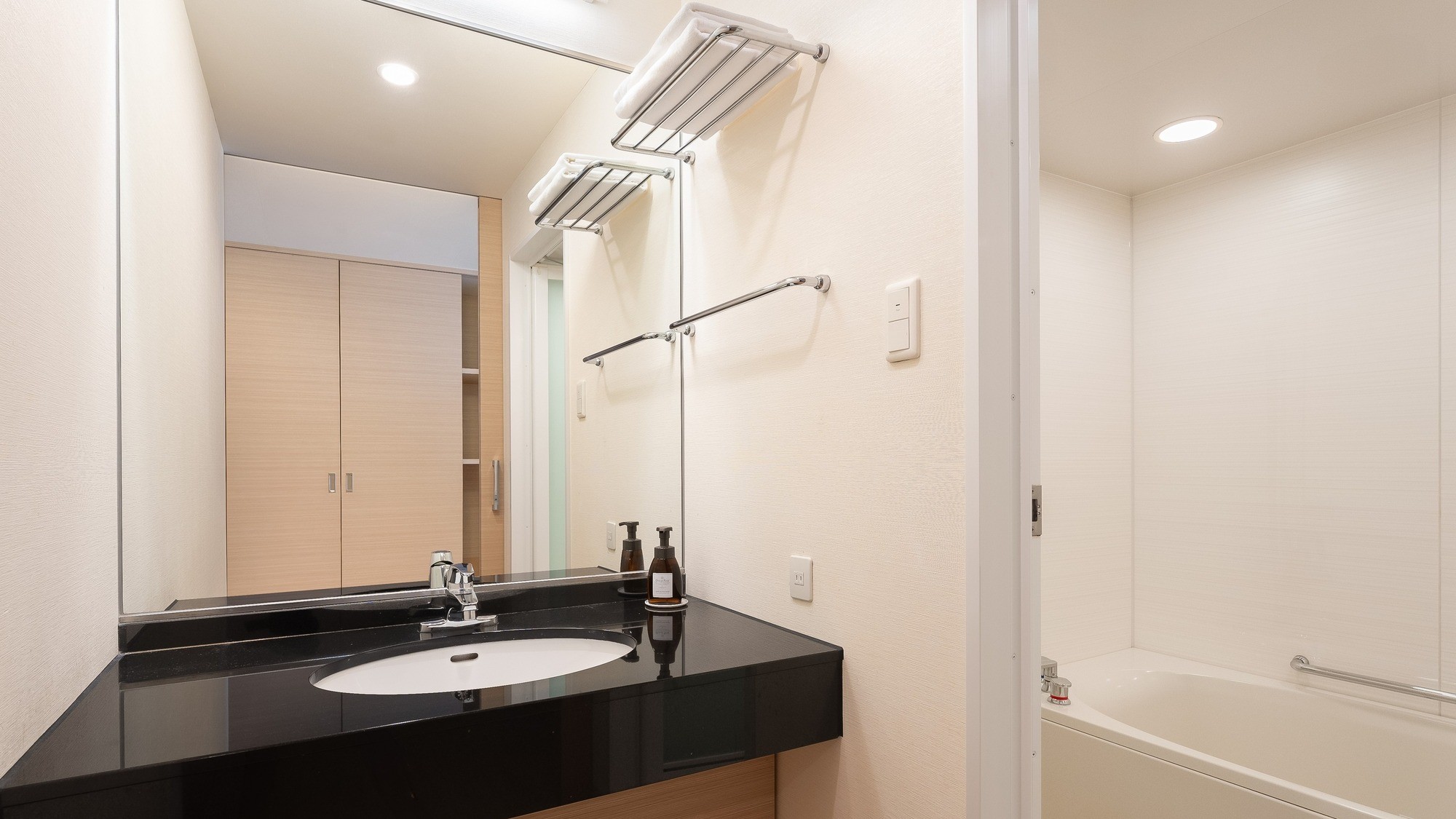 3F-8F客室グランデ洗面台