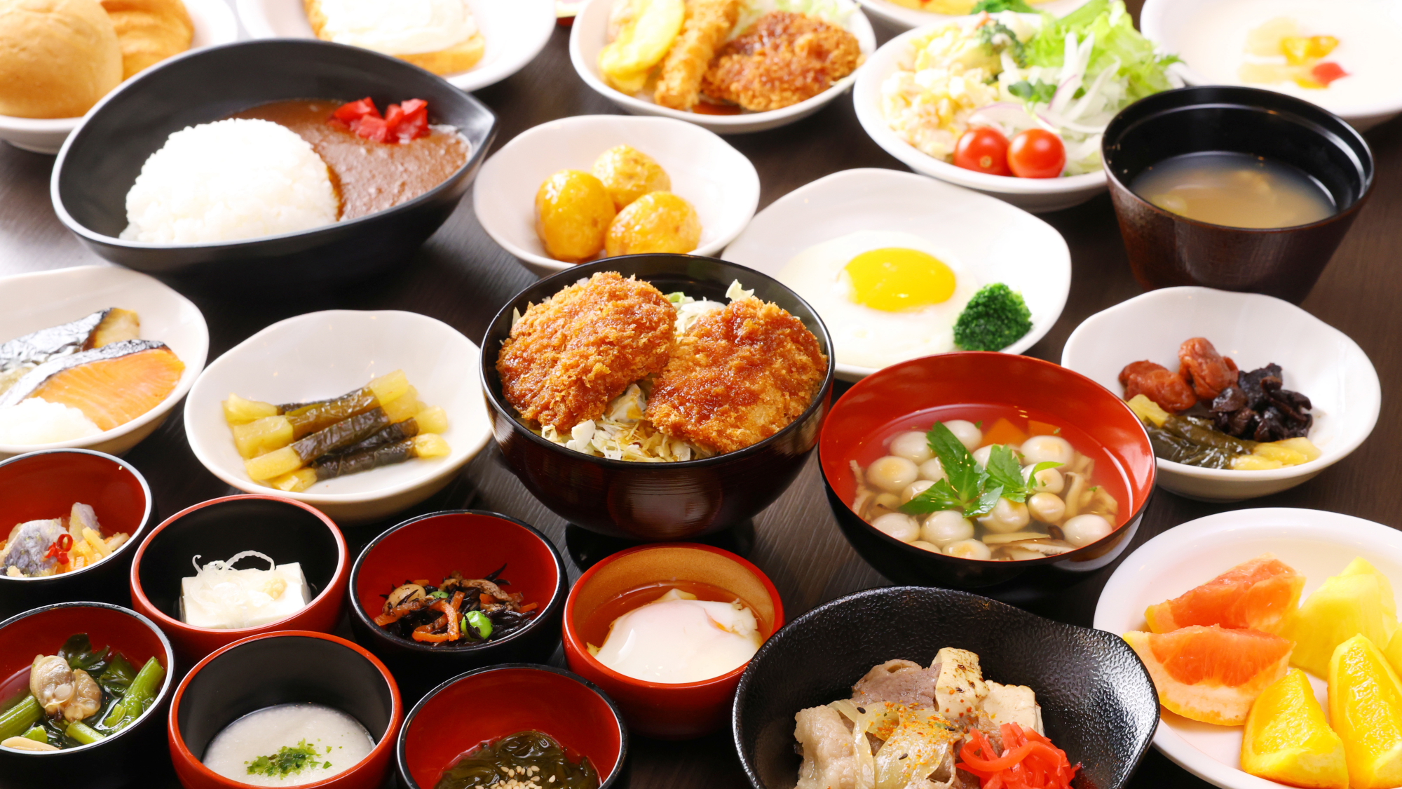 朝食バイキング