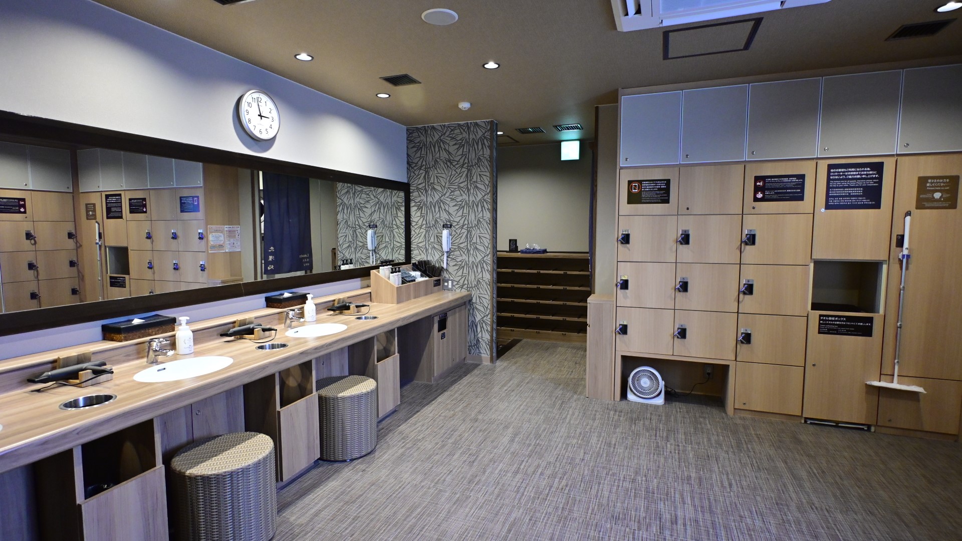 ◆男子 脱衣所◆