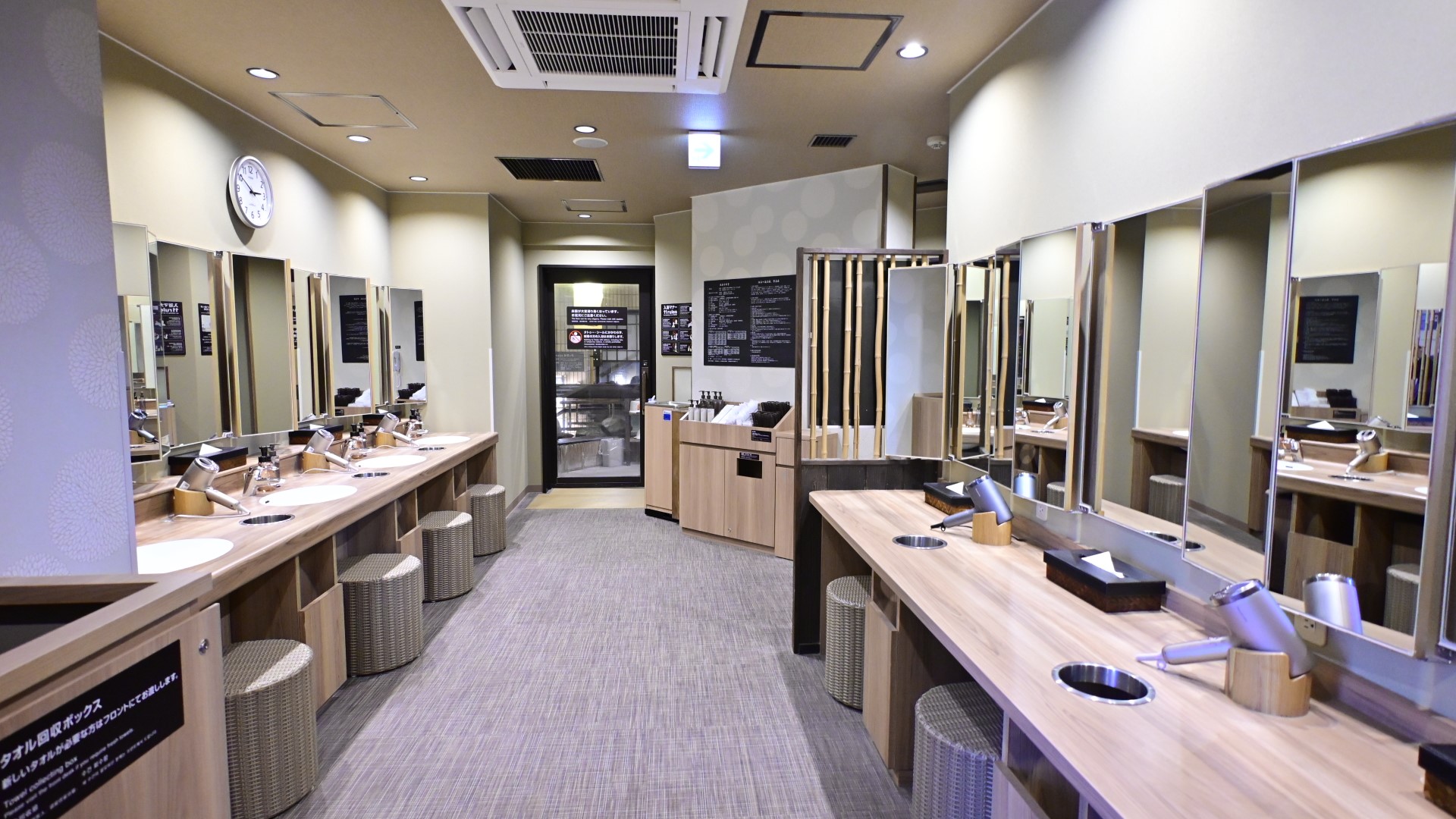 ◆女子 脱衣所◆