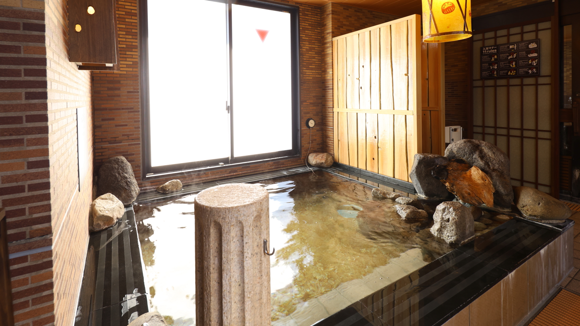 ◆女子内湯(湯温40℃~41℃)
