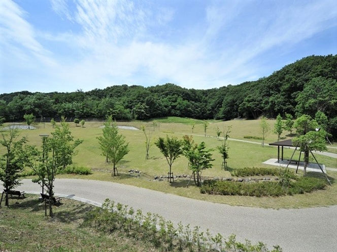 ♦高崎ケルナー広場【写真提供：高崎市観音山公園】