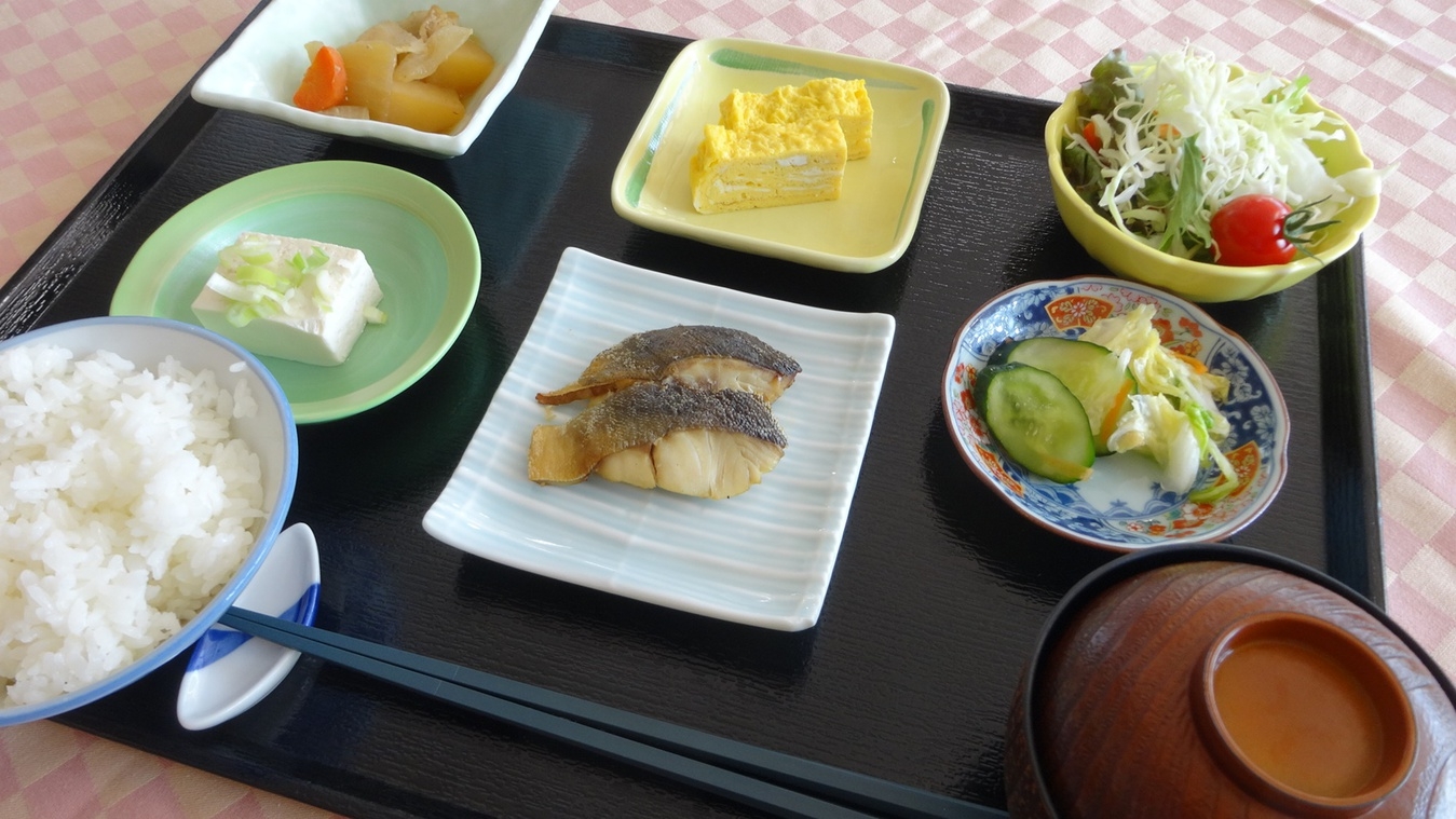 【2食付プラン】室数限定！夕食は「日替わり」朝食は「和食膳」をご提供！