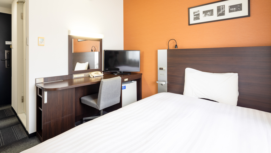 【ダブルルーム】客室の一例