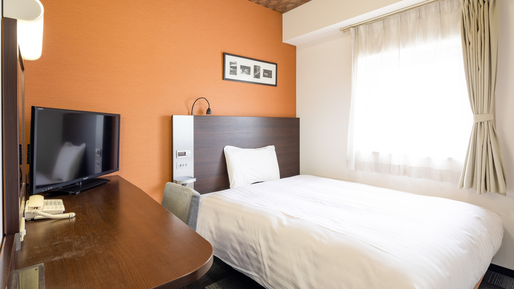 【ダブルエコノミー】ベッド幅140ｃｍ◆サータ社ポケットコイルマットレス