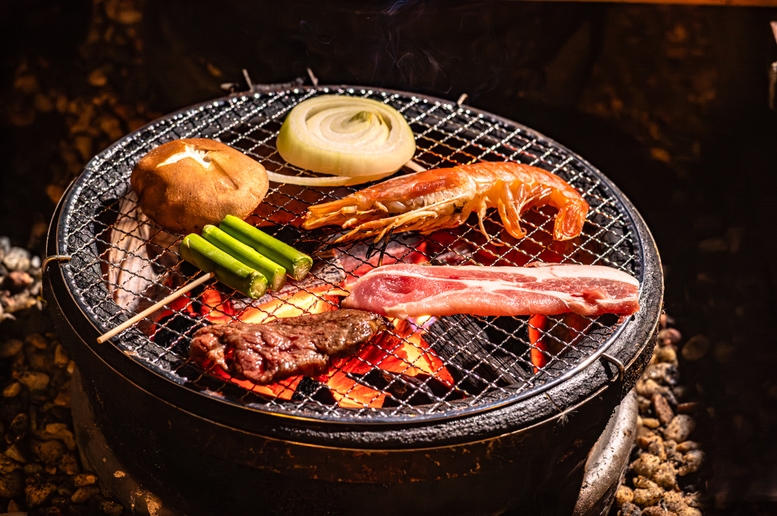 【手ぶらでOK！ワンランク上のBBQセットプラン】 オーナー厳選の炭で焼く極上国産和牛BBQ　夕食付