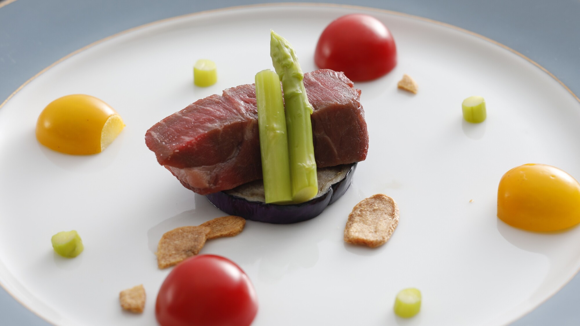 【冬】＜会場食＞ジューシーな和牛ステーキ＆カニ料理５品付きお手軽会席プラン