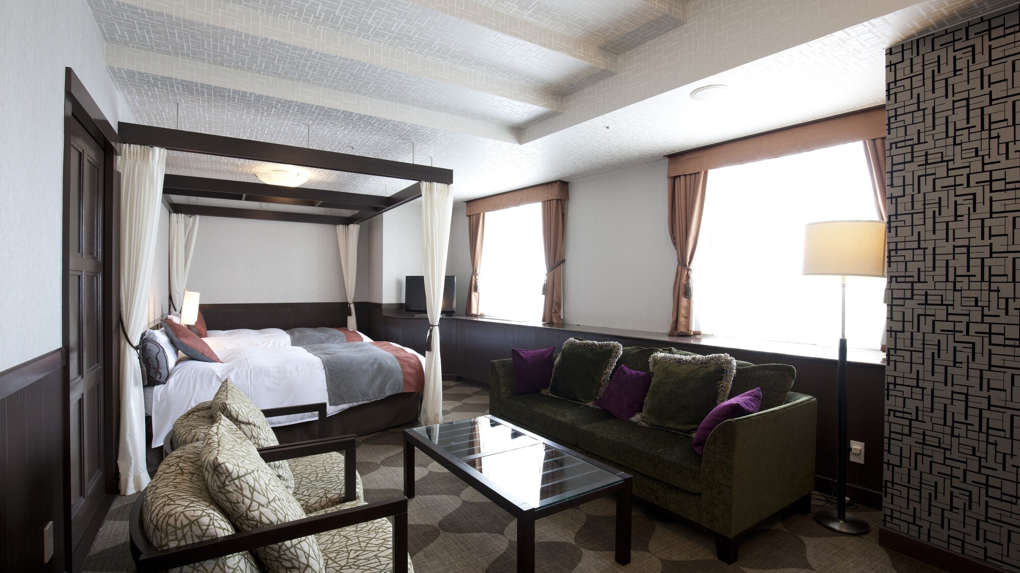 クラッシーハイスイートルーム