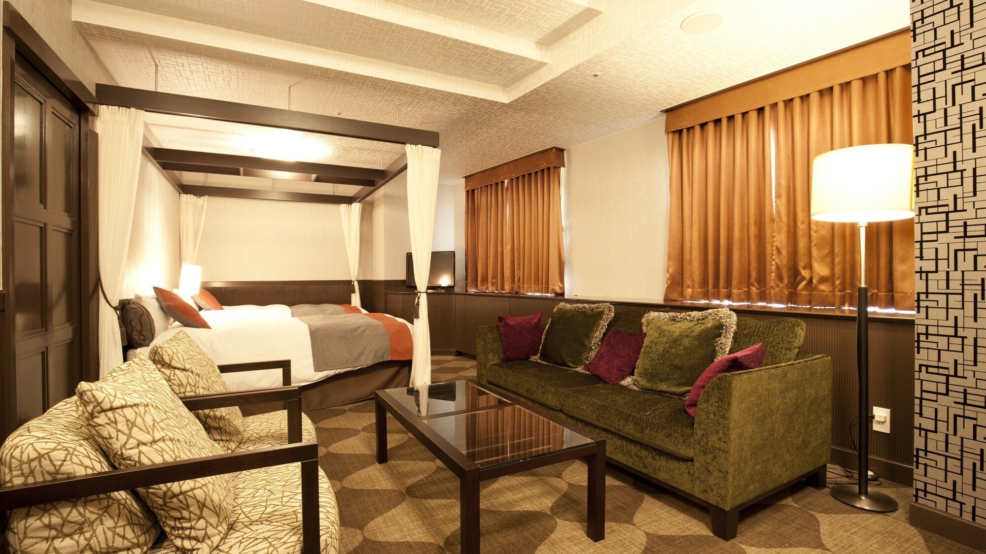 クラッシーハイスイートルーム