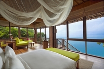Ocean Front Pool Villa Suite Bedroom