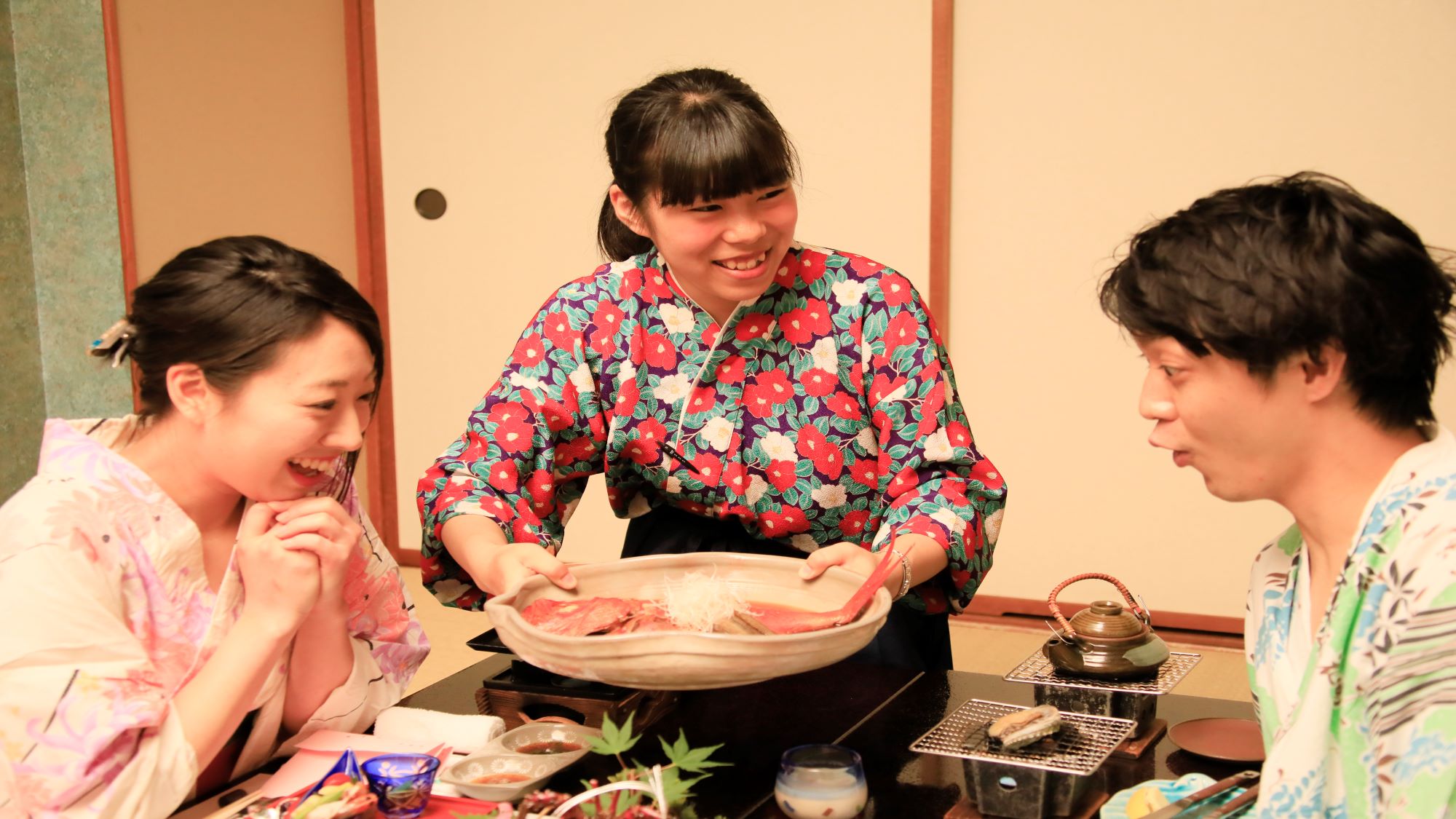 お食事はお部屋で♪