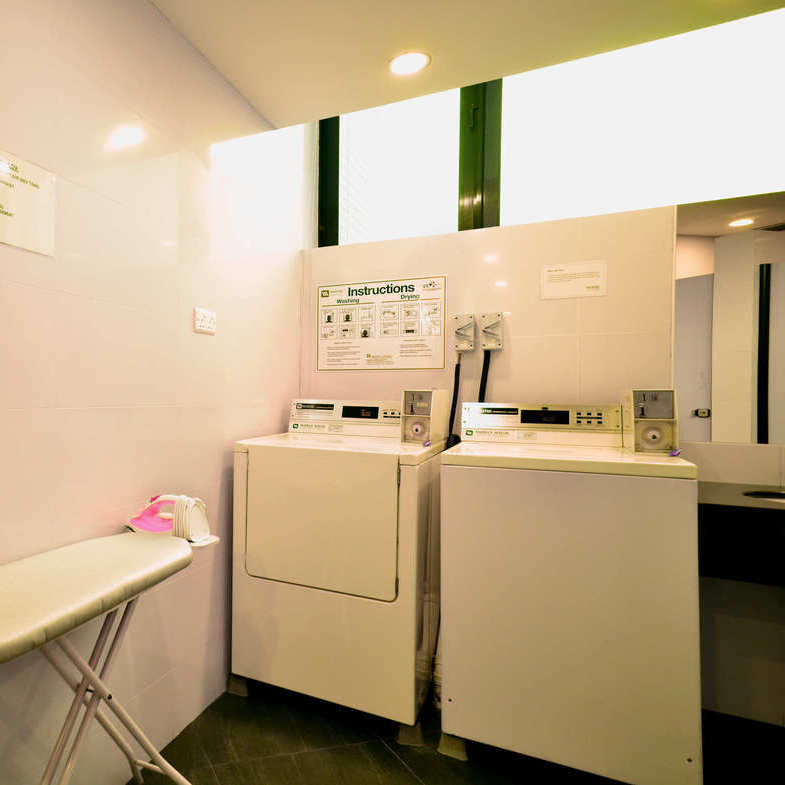 ラウンドリールーム