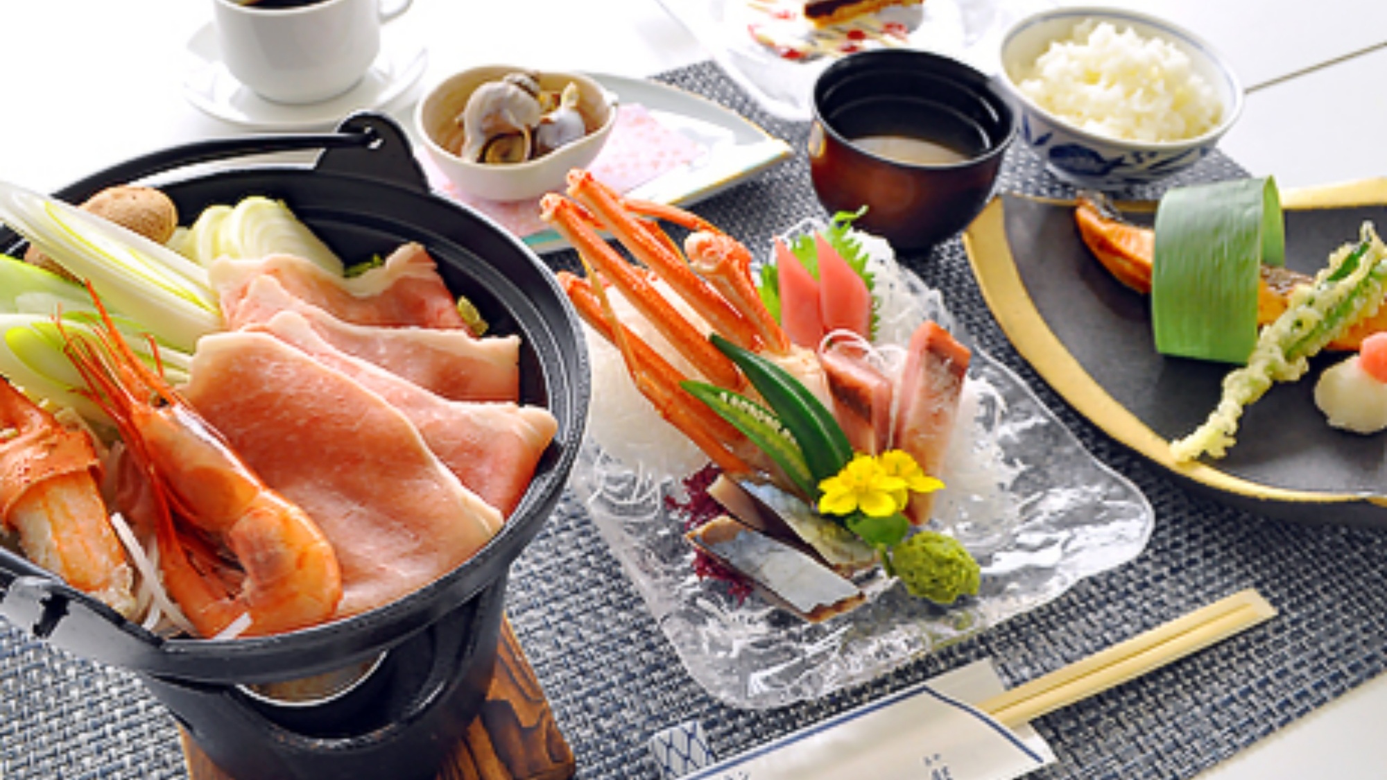 【夕食】旅の夜を彩る、美味しい料理をお楽しみください※イメージ