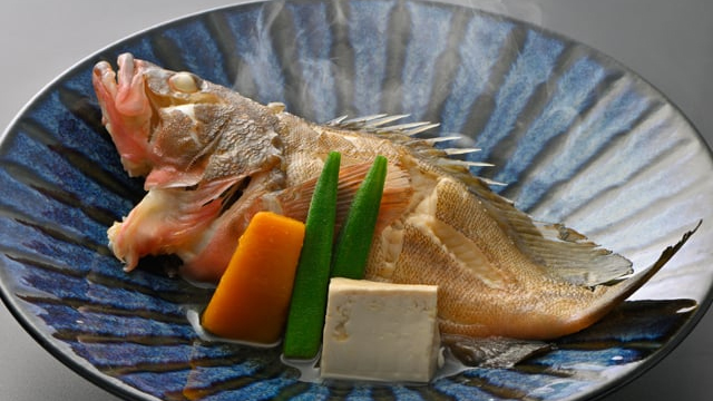 石茂魚（あこう）の姿煮付き　グルメビュッフェ