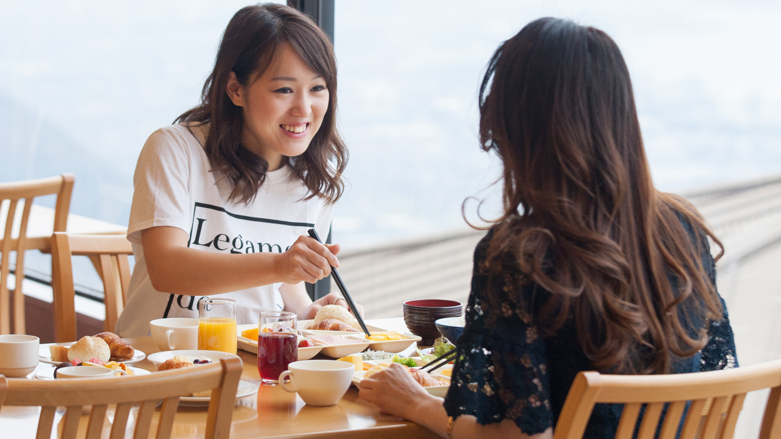 朝食ビュッフェ　風景