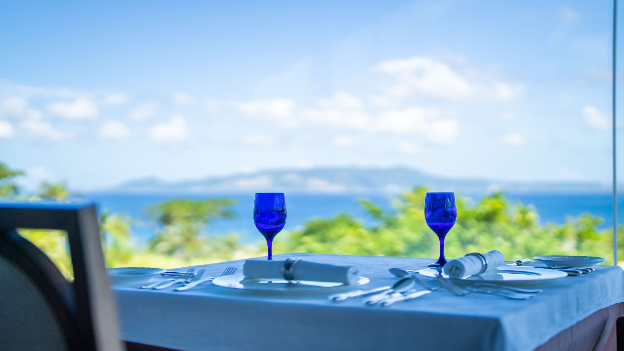 【Restaurants/ぬーじ】海を一望、極上の景色を楽しむハイエンドオーベルジュ
