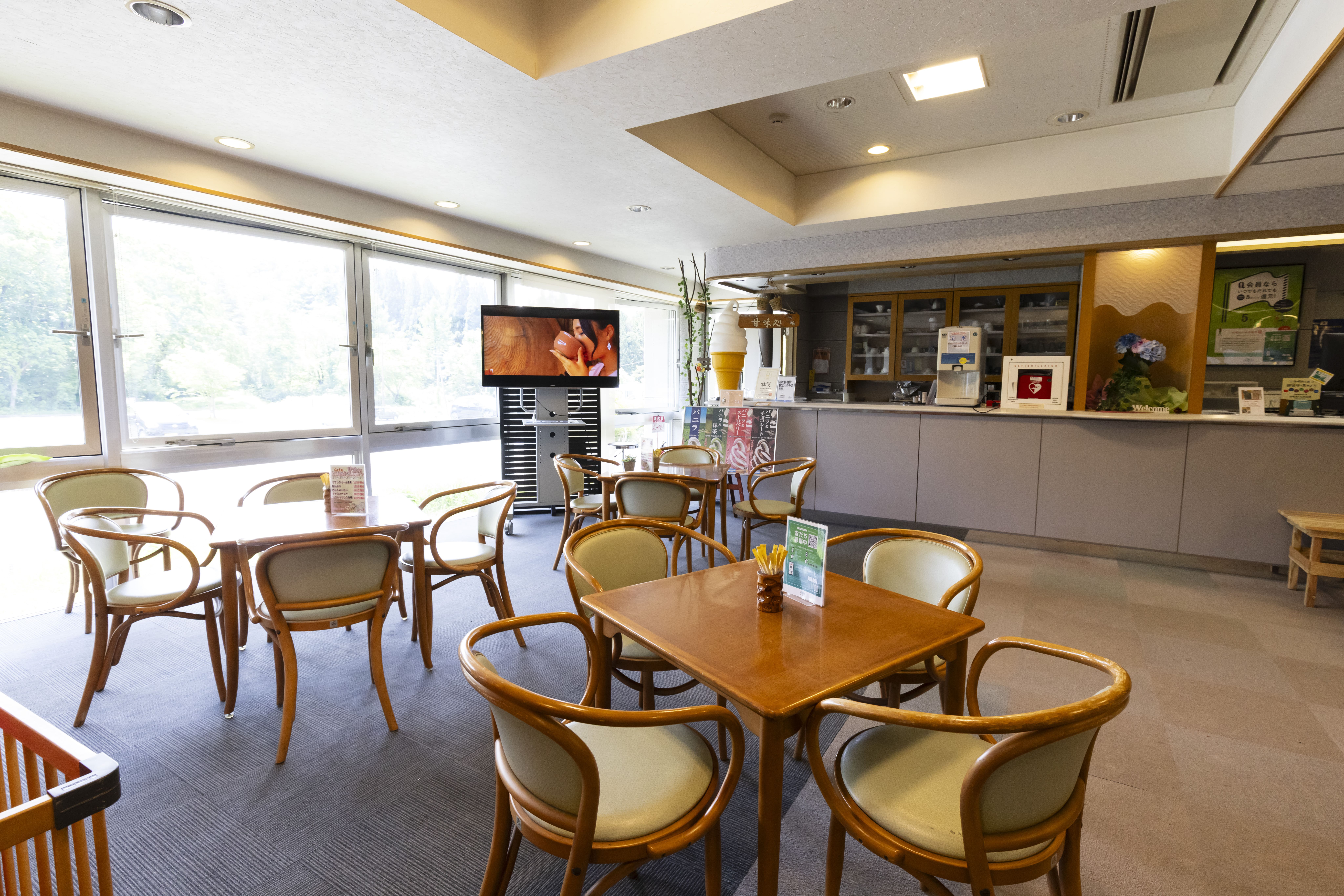 フロント横に併設されている喫茶コーナー