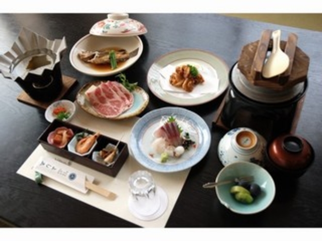 魚も肉も・・欲張りコース3500円会席料理（例）