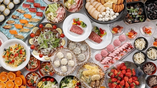 〈星空観察会　毎日実施中！　スタンダード　夕朝食付〉会津旬彩ビュッフェ小９，０００円　幼４，５００円