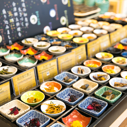 ビュッフェ(豆皿コーナー)