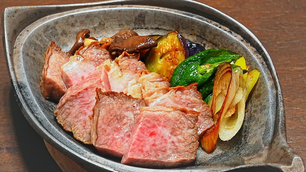 【海鮮×お肉】旬魚の海鮮創作料理とお肉料理を味わう♪大満足グルメプラン＜2食付＞