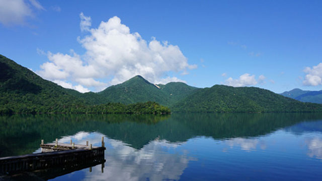 夏の中禅寺湖