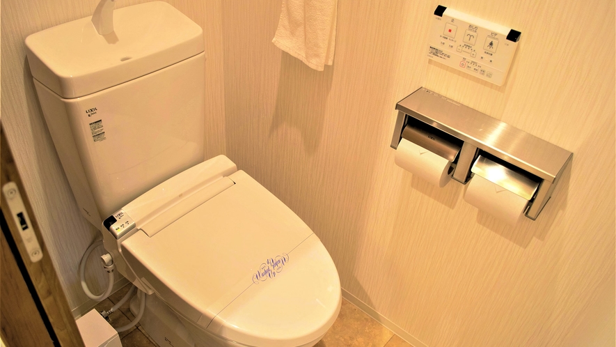 ・和室一例／トイレは洗浄機能付きです