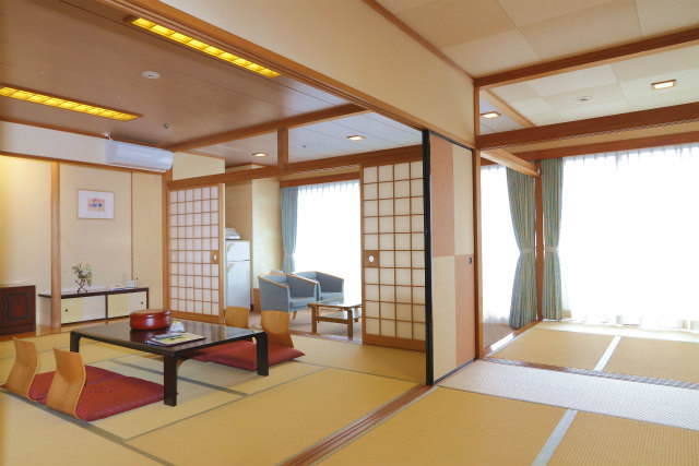 Kamar bergaya Jepang 20 tikar tatami 2013.2