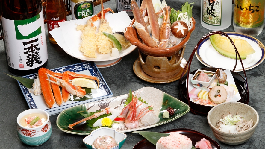 *【蟹会席一例】厳しい冬の日本海でとれる新鮮な海の幸と一緒にズワイガニをご堪能下さい！